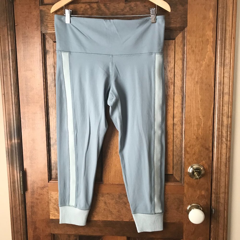 NWOT Athleta Elation Rib Trim 7/8 Tight Leggings Size 1X - Light Green